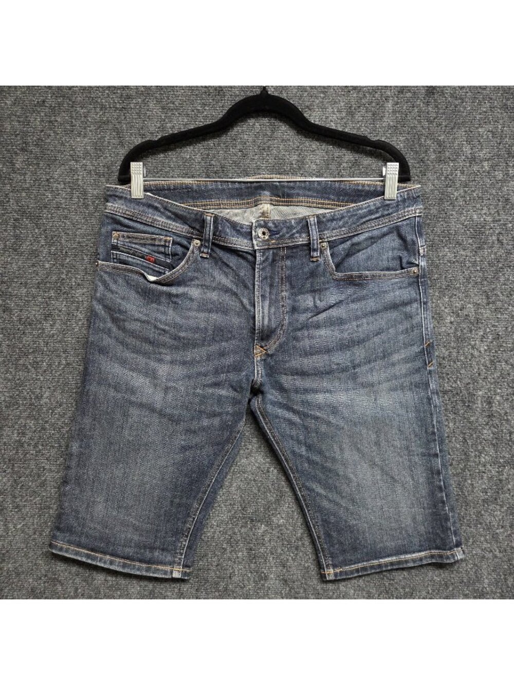 Diesel Shorts Mens 32 Blue Medium Wash Slim Fit Stretch Denim Bermuda Preppy